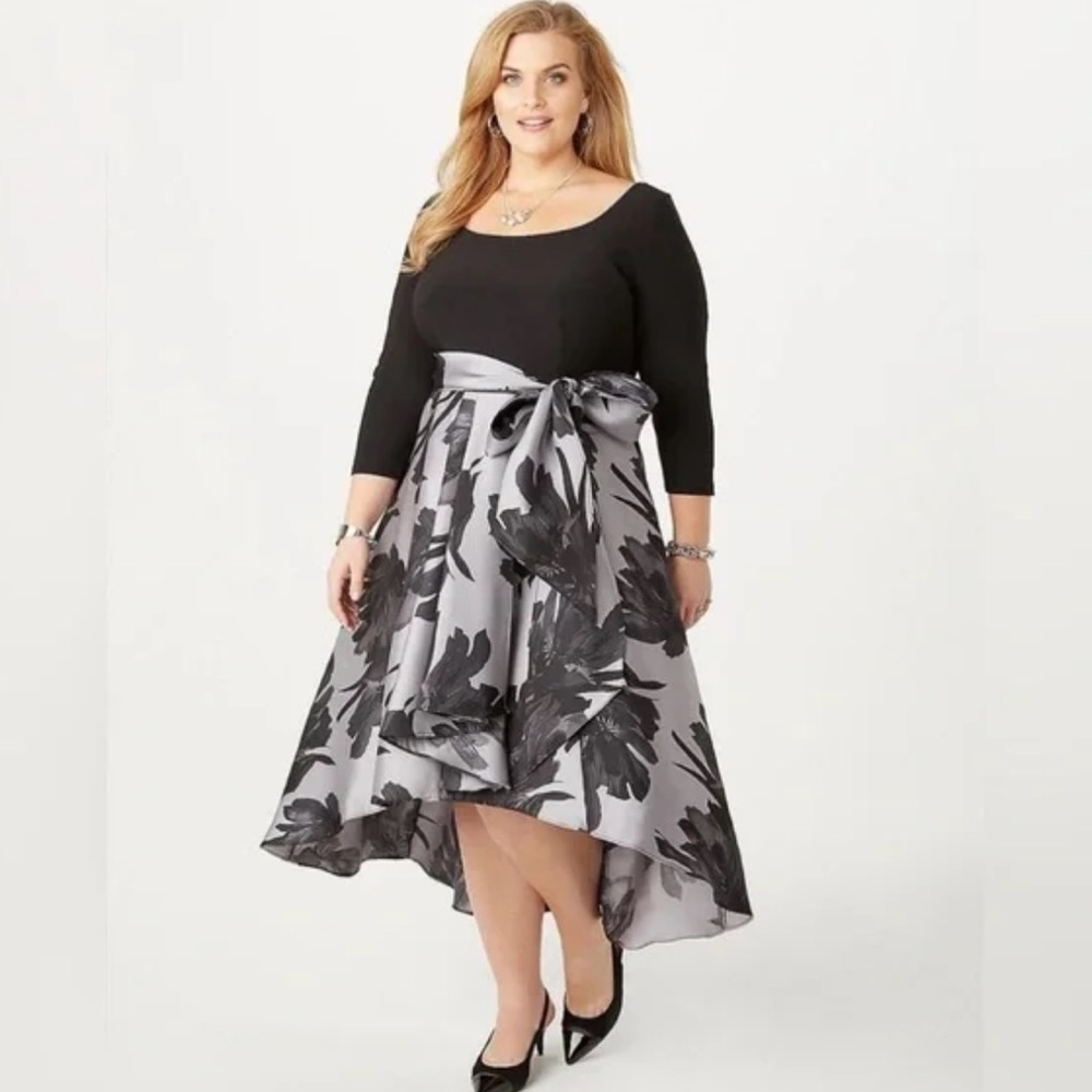 R&M Richard’s Black and Gray high low black and silver Dress size 8